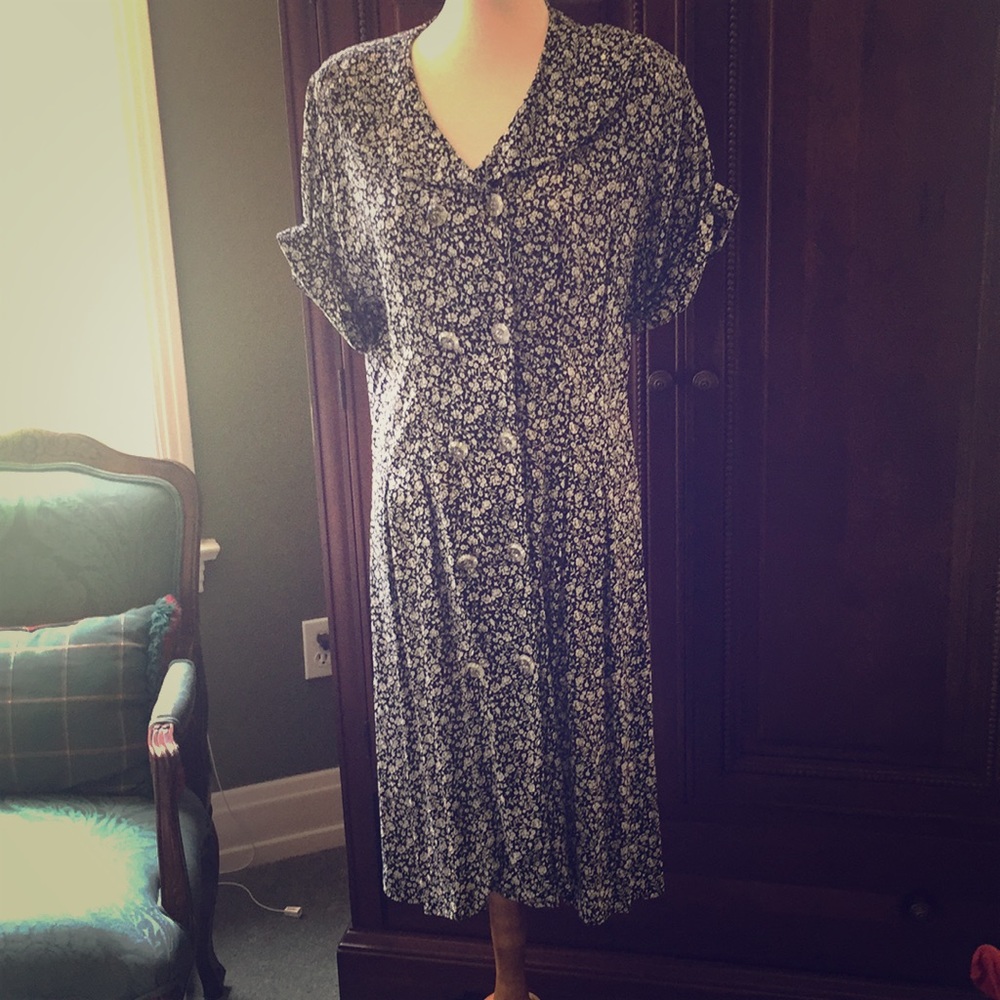 Black and white day dress, perfect for work